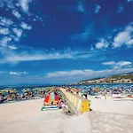 Appartement 1 Bedroom Awesome In Crikvenica
