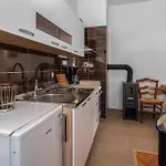 Appartement 1 Bedroom Awesome In
