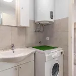 Appartement 1 Bedroom Awesome In
