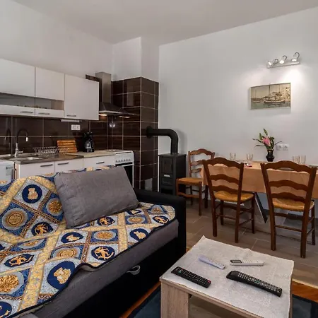Apartment Awesome In With Kitchen *