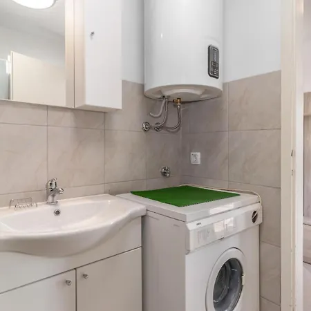 Apartment Awesome In With Kitchen