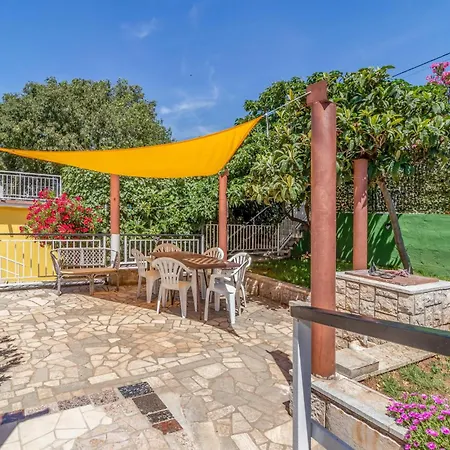 Awesome In With Kitchen * Crikvenica