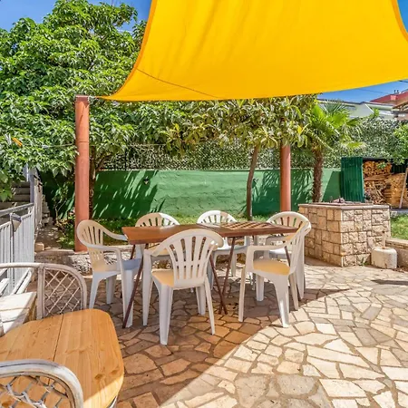 1 Bedroom Awesome In * تْسْغيكفانِتْسا